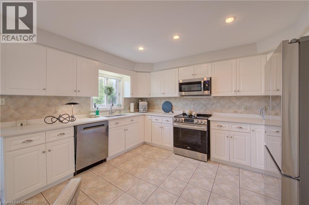 51 Copperfield Drive, Cambridge, Ontario  N1R 8A4 - Photo 11 - 40852482