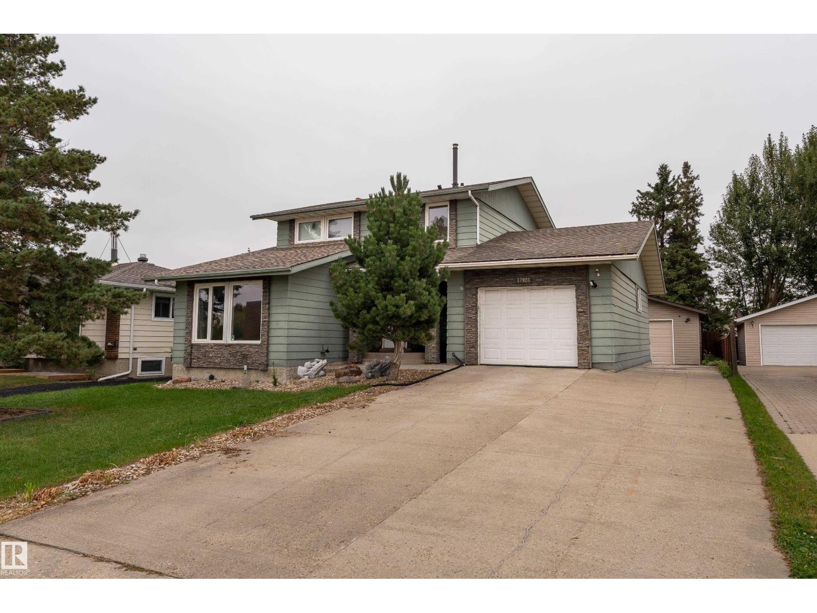17928 93 Ave NW, Edmonton, Alberta  T5T 1V6 - Photo 4 - E4507480