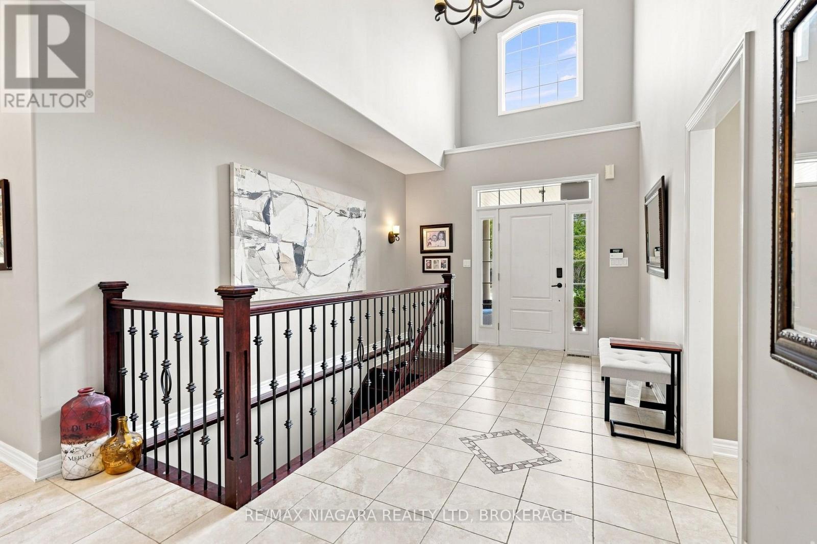 1025 Pelham Road, St. Catharines, Ontario  L2S 4E4 - Photo 6 - X13751412