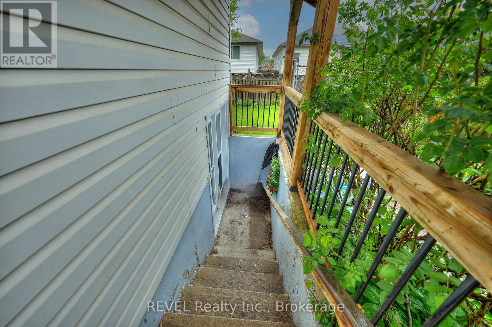 28 Quaker Road, Welland, Ontario  L3C 7K7 - Photo 14 - X13751428