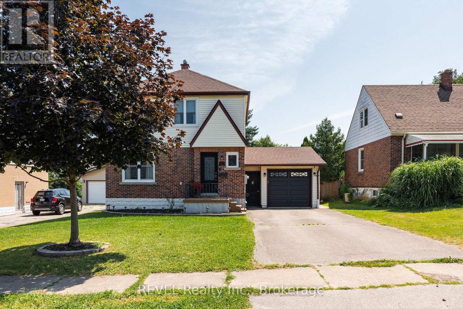 5682 Hanan Avenue, Niagara Falls, Ontario  L2G 4E6 - Photo 3 - X13751474