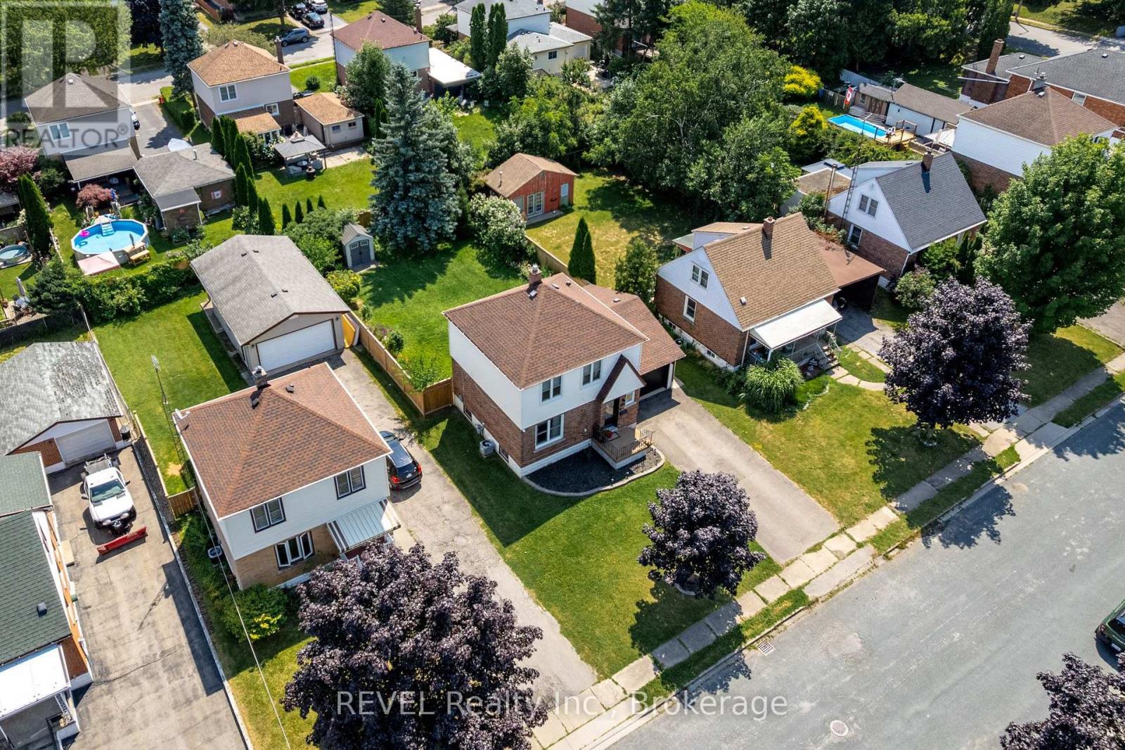 5682 Hanan Avenue, Niagara Falls, Ontario  L2G 4E6 - Photo 34 - X13751474