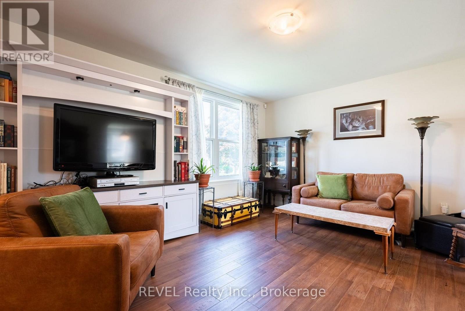 5682 Hanan Avenue, Niagara Falls, Ontario  L2G 4E6 - Photo 8 - X13751474