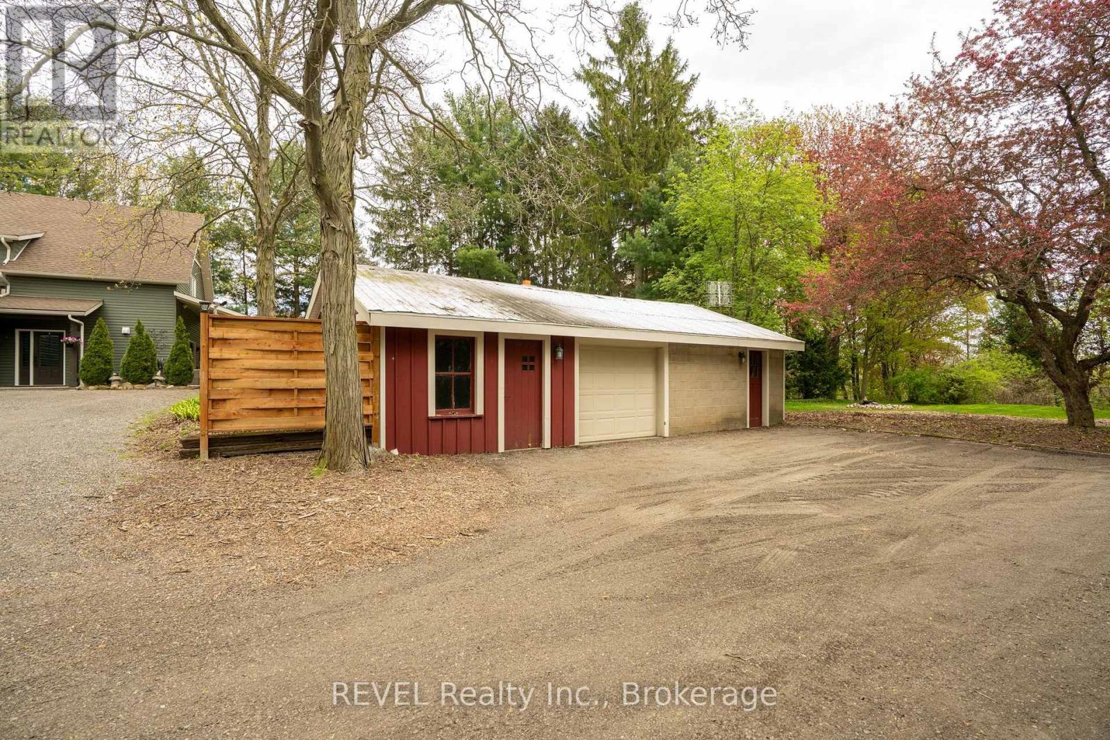 573 Canboro Road, Pelham, Ontario L0S 1C0 - Photo 49 - X13751488