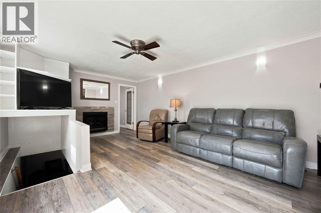 1211 Giffel Road, Sarnia, Ontario N7S 3K3 - Photo 17 - 26021545