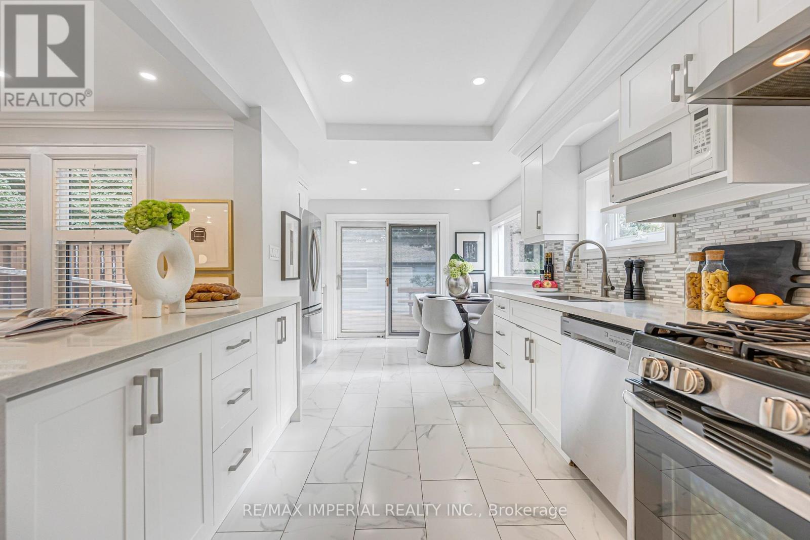 609 Millwood Road, Toronto, Ontario M4S 1K9 - Photo 13 - C13751416