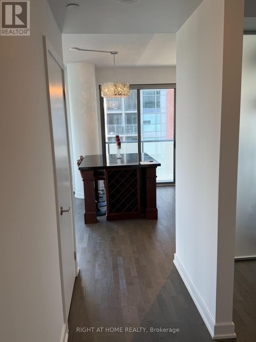 704 - 1815 Yonge Street, Toronto, Ontario  M4T 2A4 - Photo 16 - C13751452
