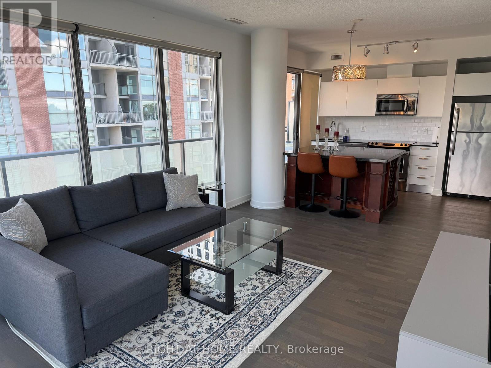 704 - 1815 Yonge Street, Toronto, Ontario  M4T 2A4 - Photo 5 - C13751452