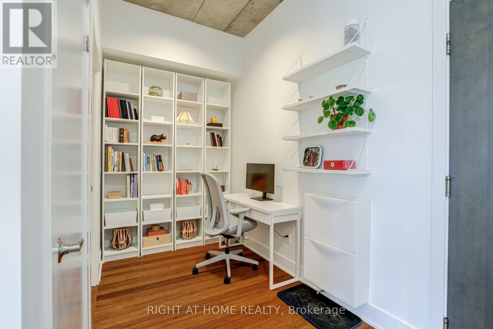 805 - 90 Trinity Street, Toronto, Ontario M5A 0E4 - Photo 18 - C13751536