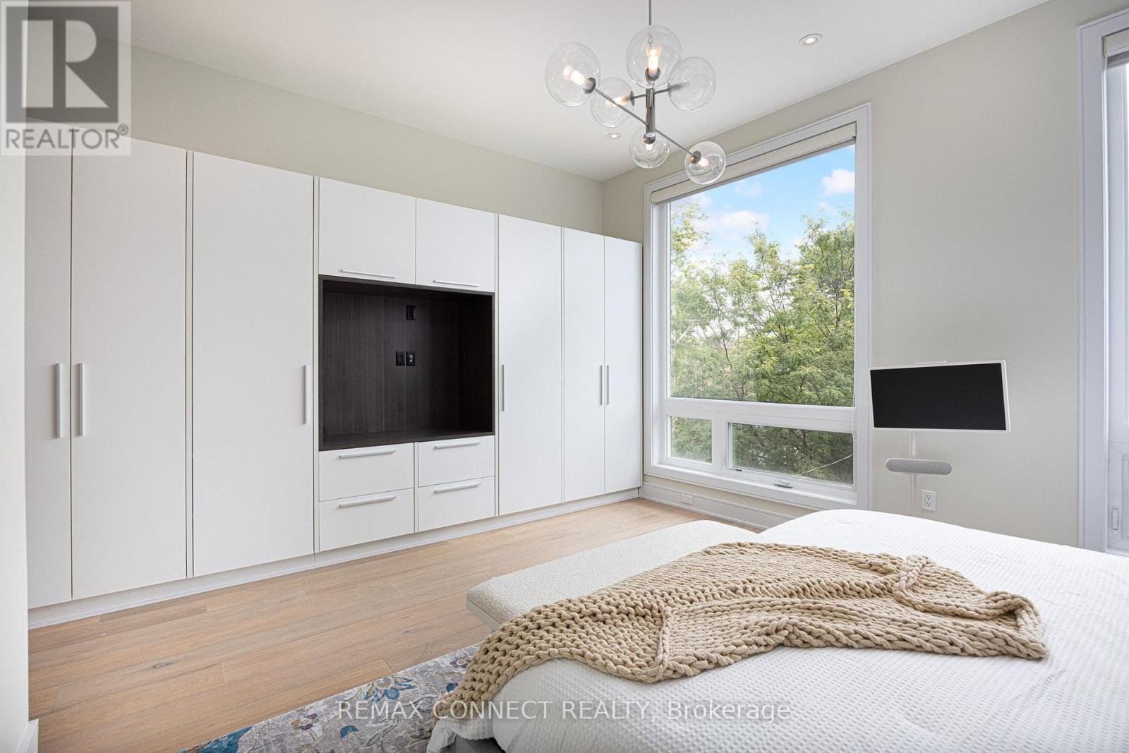 164 Aldwych Avenue, Toronto, Ontario M4J 1X6 - Photo 26 - E13751556