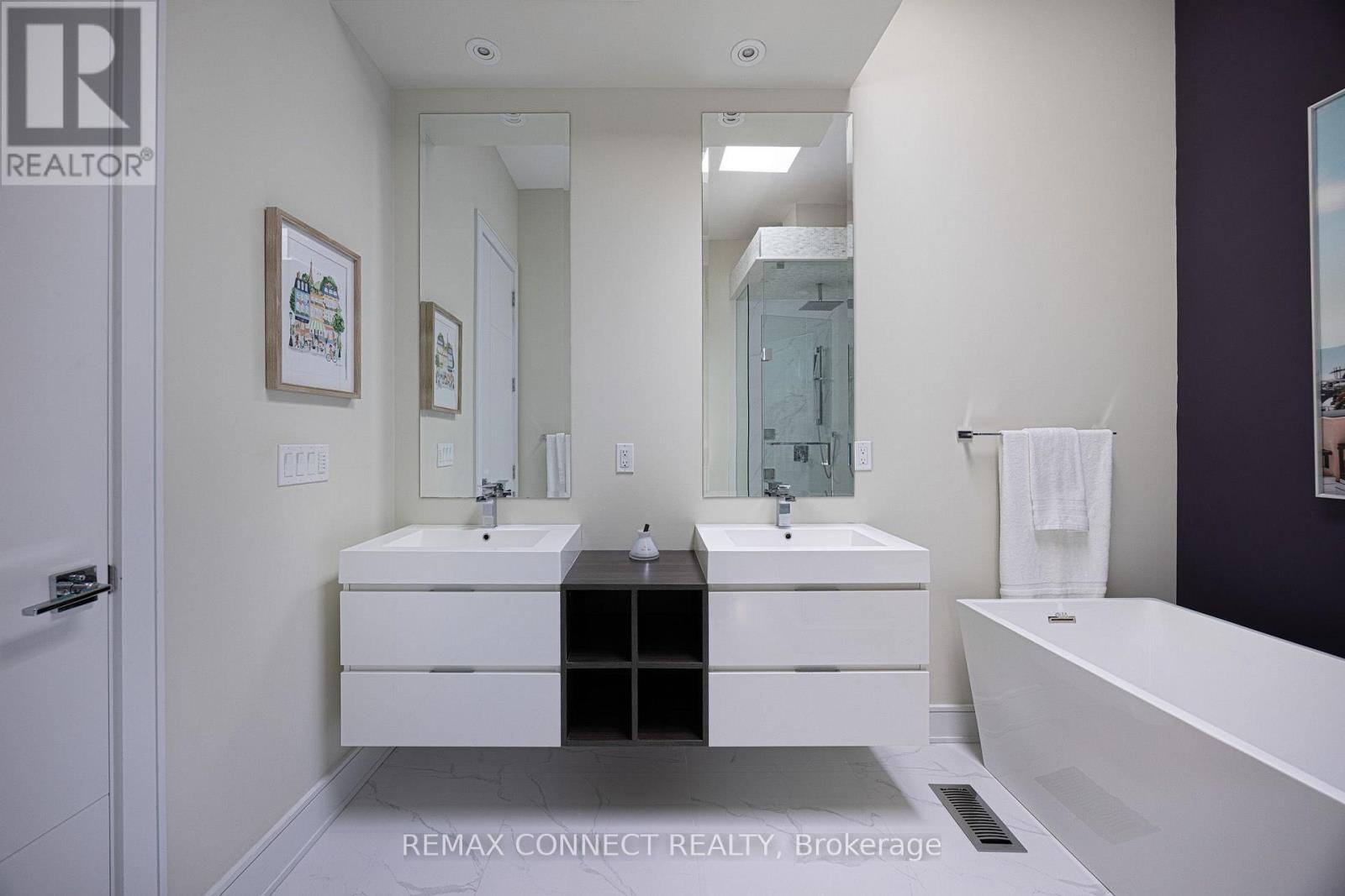 164 Aldwych Avenue, Toronto, Ontario M4J 1X6 - Photo 28 - E13751556