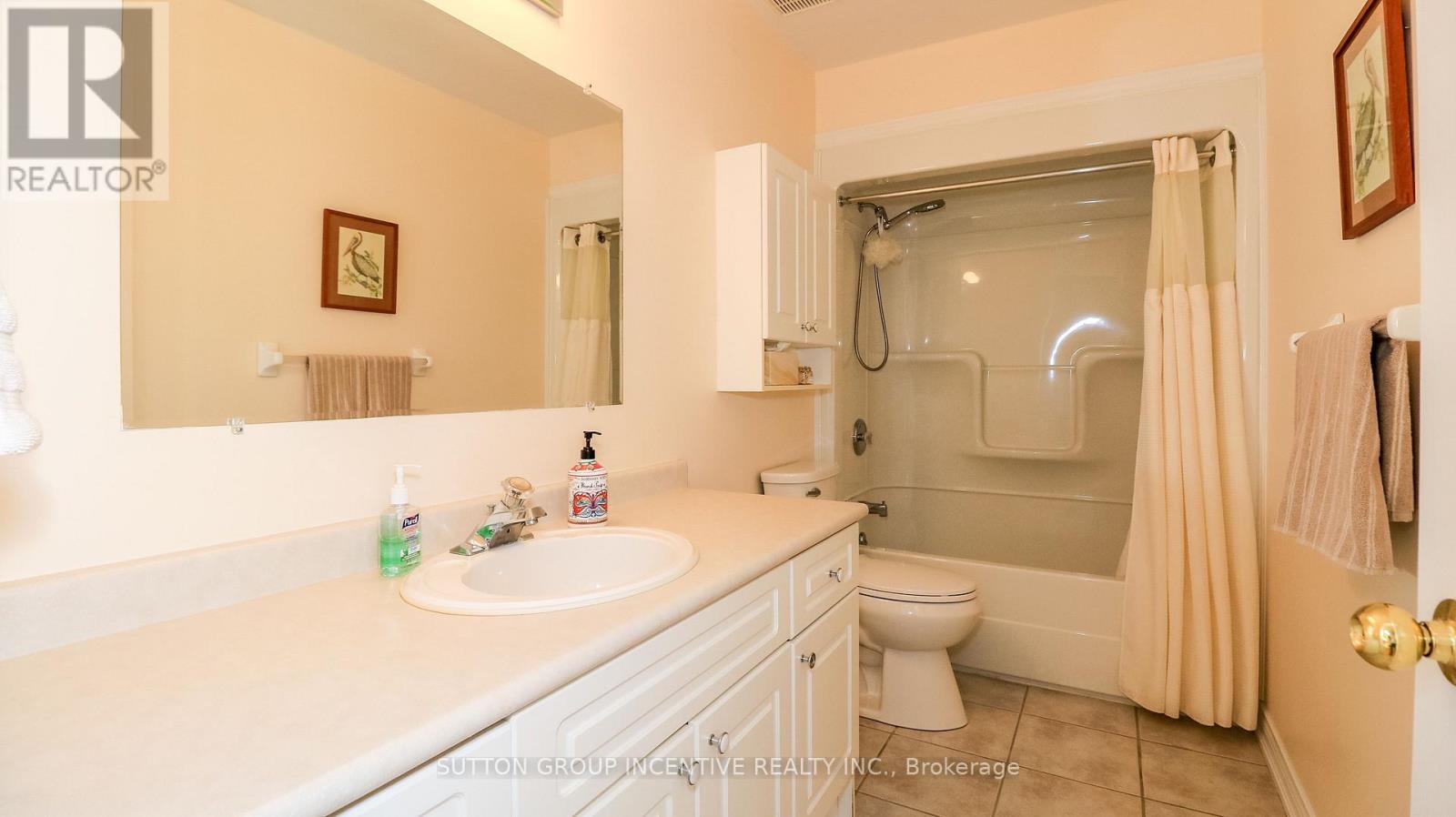 28 Brookfield Crescent, Barrie, Ontario  L4N 9R6 - Photo 10 - S13751580