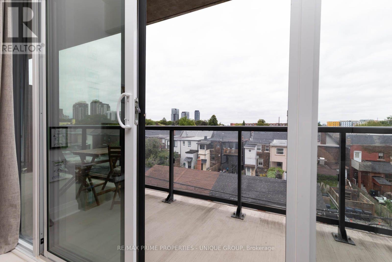304 - 245 Perth Avenue, Toronto, Ontario  M6P 3X9 - Photo 19 - W13751450