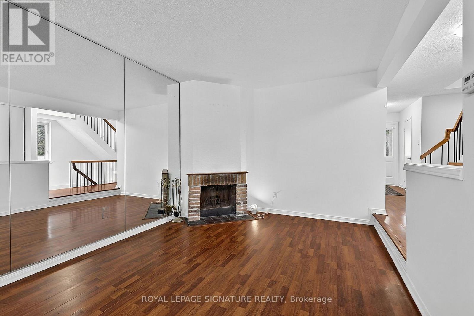 5950 Chidham Crescent, Mississauga, Ontario  L5N 2R9 - Photo 17 - W13751456