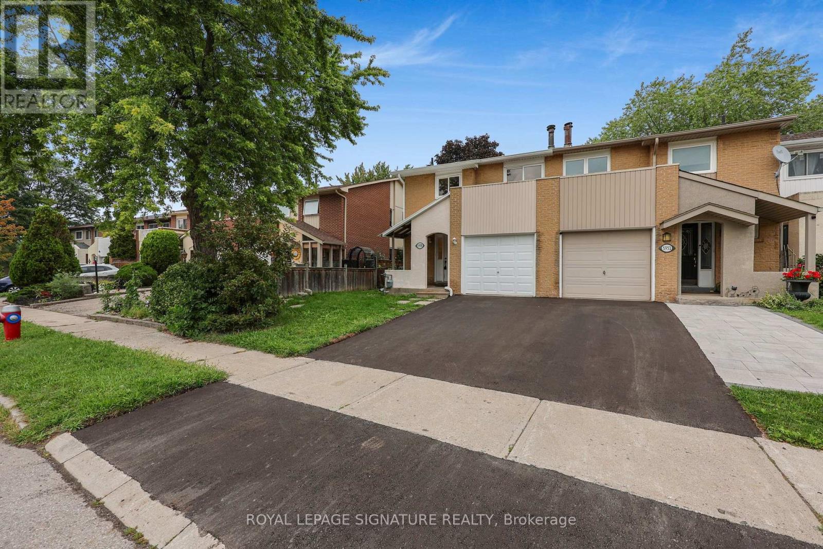 5950 Chidham Crescent, Mississauga, Ontario  L5N 2R9 - Photo 2 - W13751456