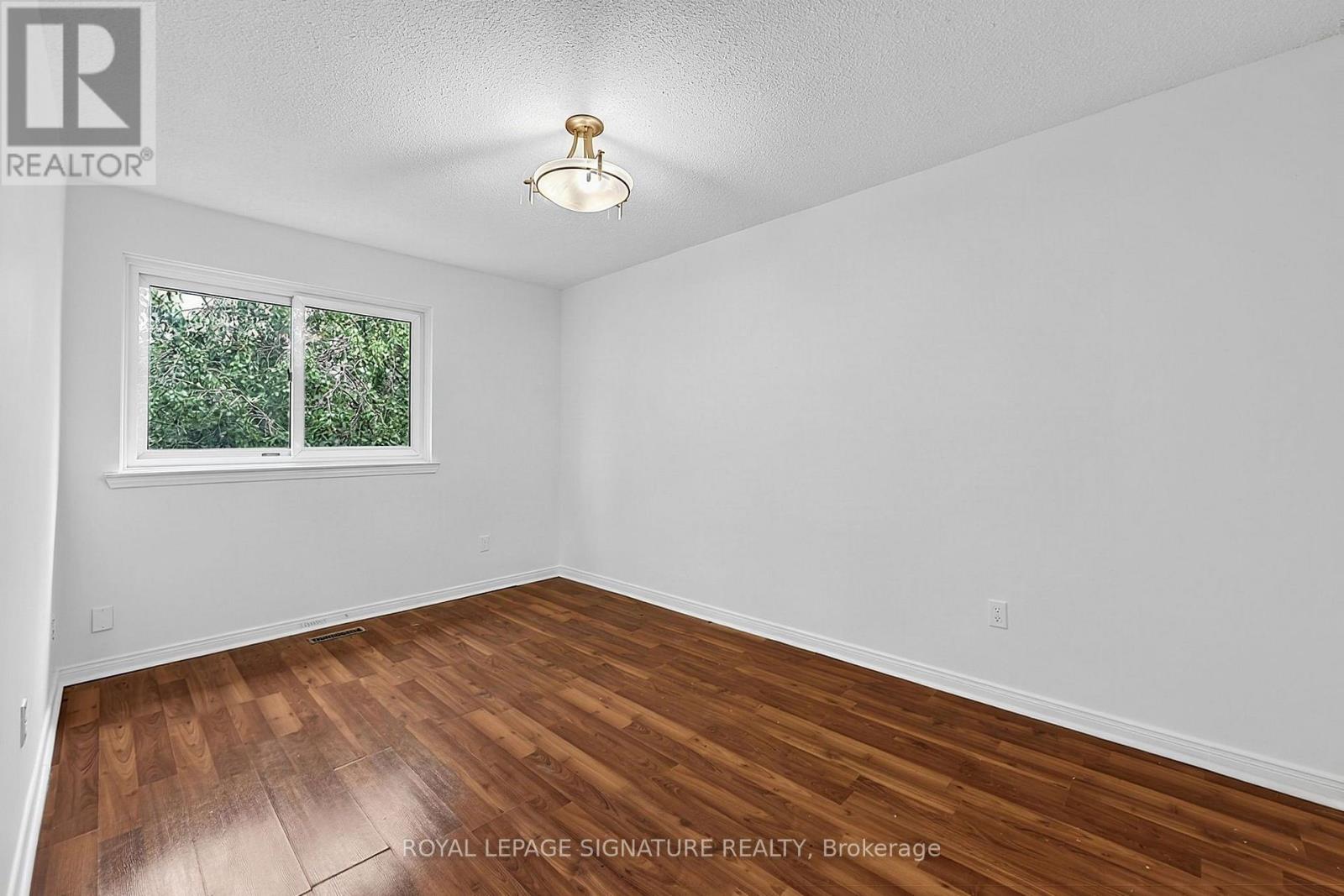 5950 Chidham Crescent, Mississauga, Ontario  L5N 2R9 - Photo 32 - W13751456
