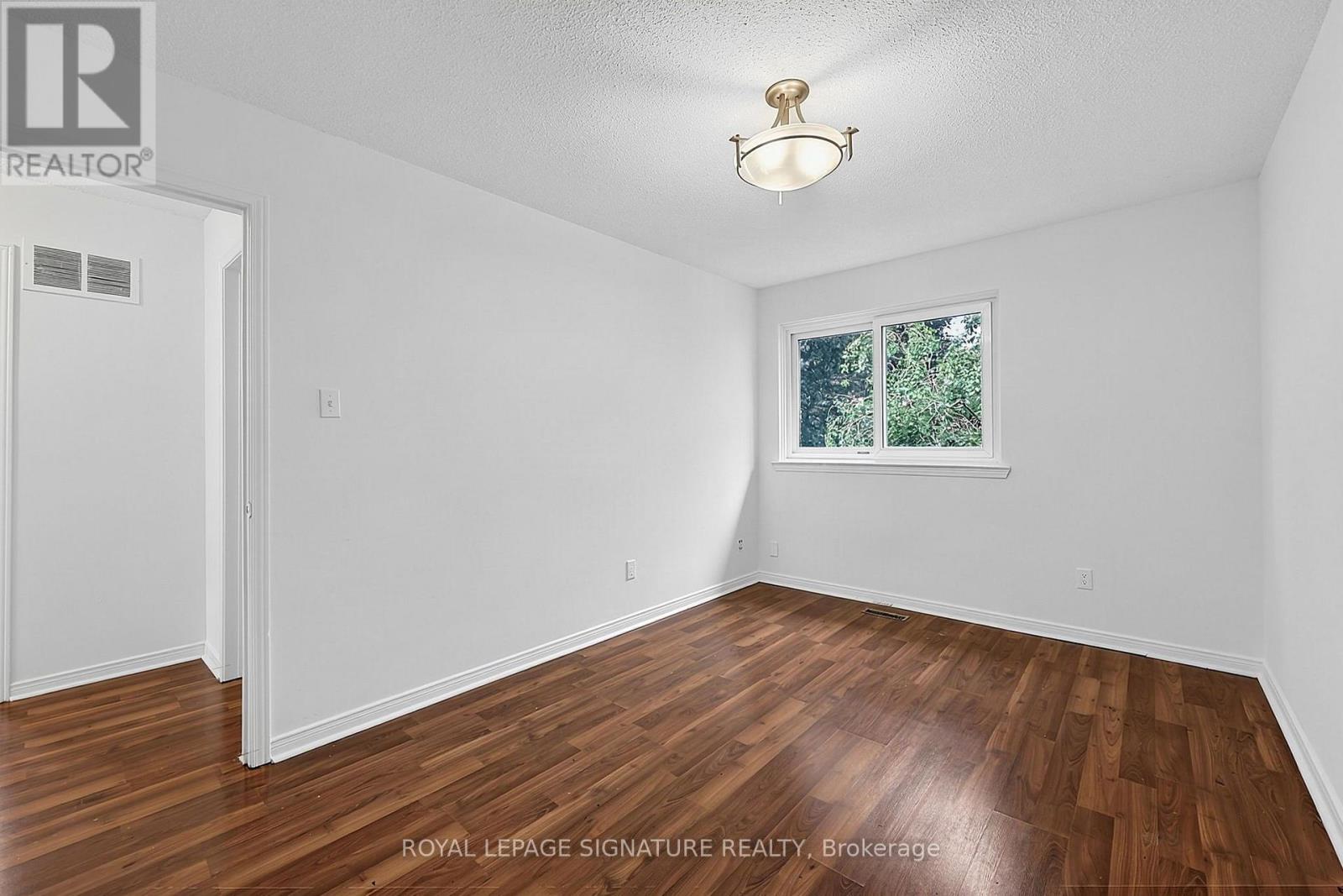 5950 Chidham Crescent, Mississauga, Ontario  L5N 2R9 - Photo 33 - W13751456
