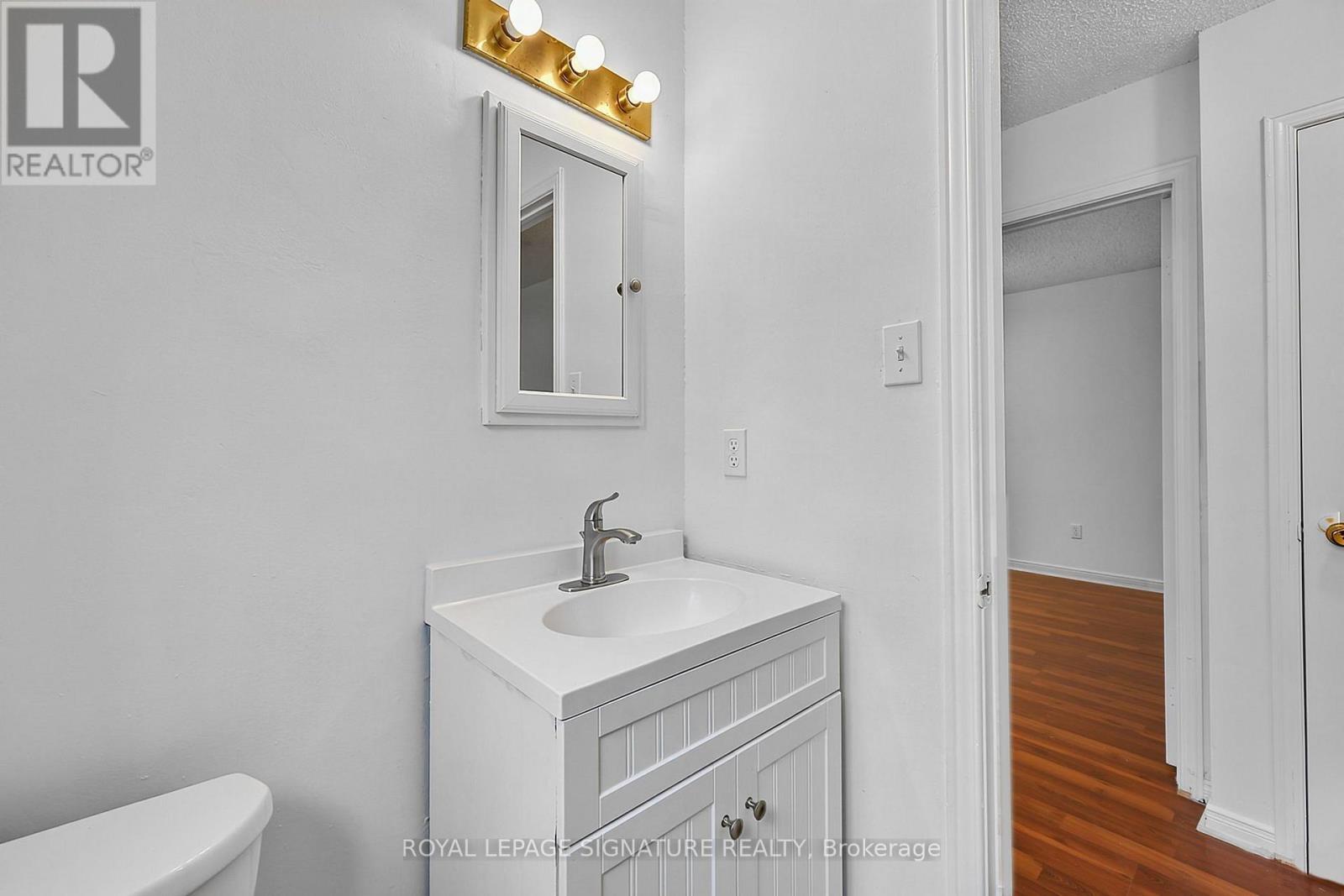 5950 Chidham Crescent, Mississauga, Ontario  L5N 2R9 - Photo 36 - W13751456