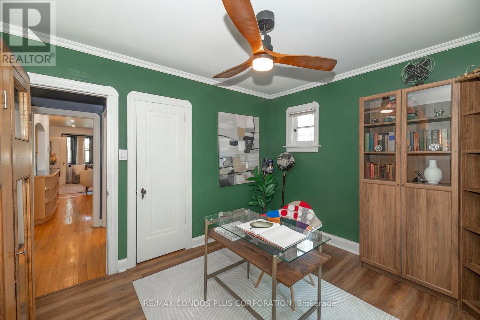 11 Elton Crescent, Toronto, Ontario  M8W 2X9 - Photo 15 - W13751458