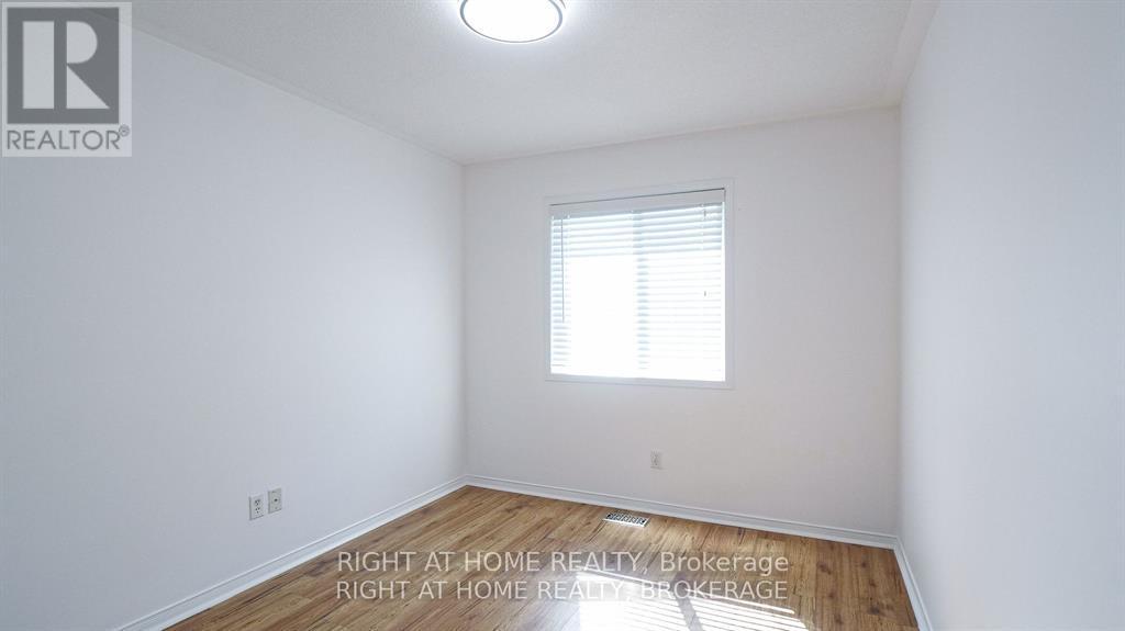 3956 Stardust Drive, Mississauga, Ontario  L5M 8A6 - Photo 24 - W13751538