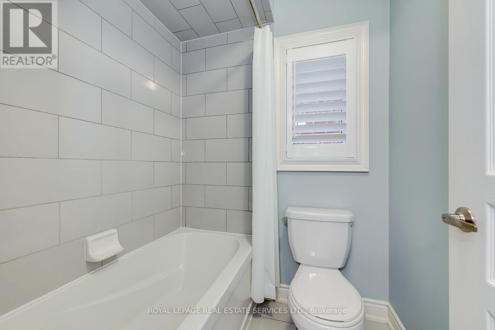 3087 Streamwood Pass, Oakville, Ontario  L6H 0S8 - Photo 33 - W13751540