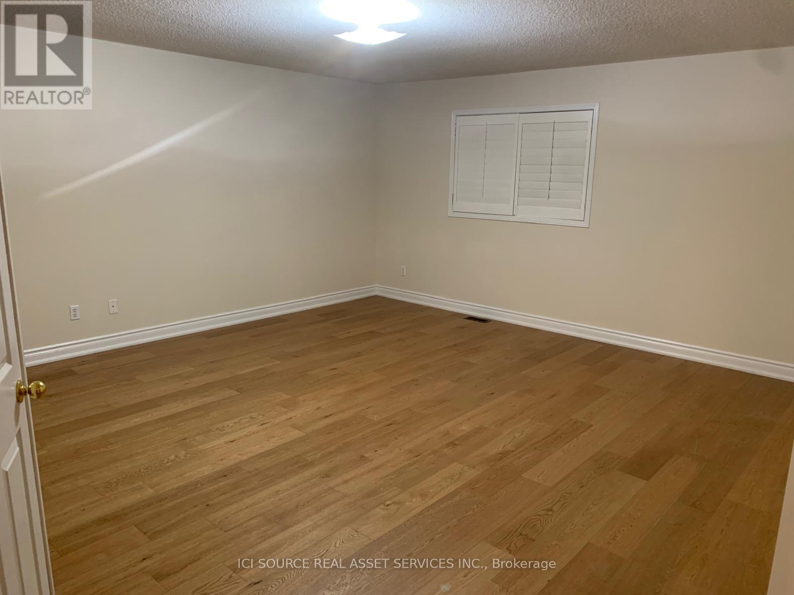 Upper - 4783 Apple Blossom Circle, Mississauga, Ontario  L5V 3C7 - Photo 9 - W13751560