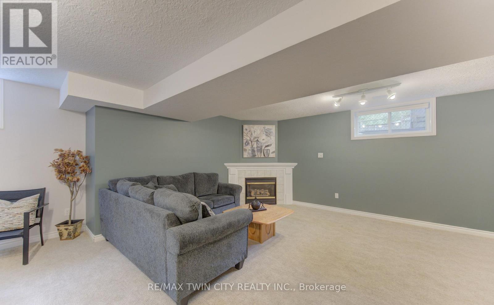 95 York Street E, Centre Wellington, Ontario  N0B 1S0 - Photo 29 - X13751406