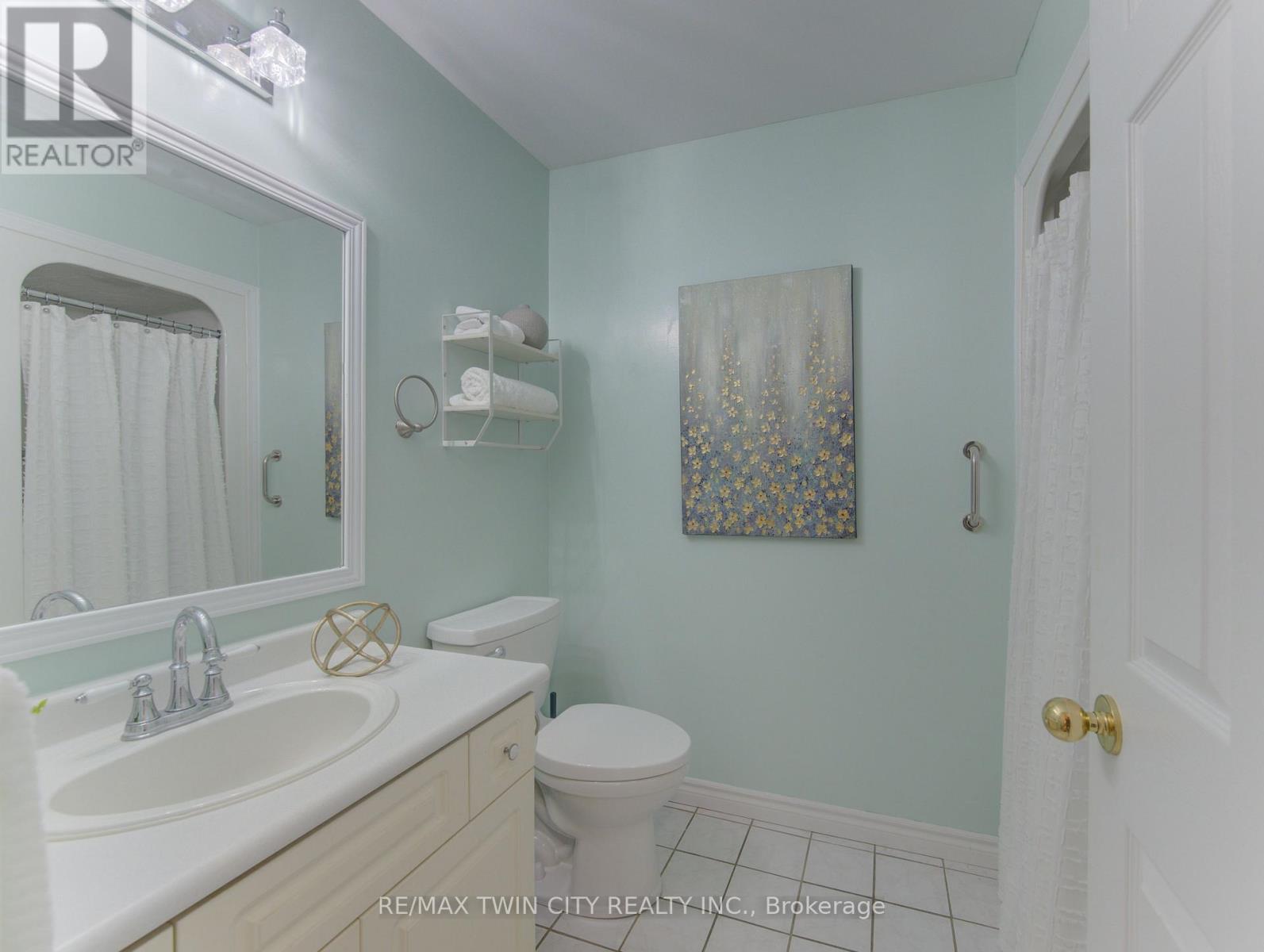95 York Street E, Centre Wellington, Ontario  N0B 1S0 - Photo 9 - X13751406