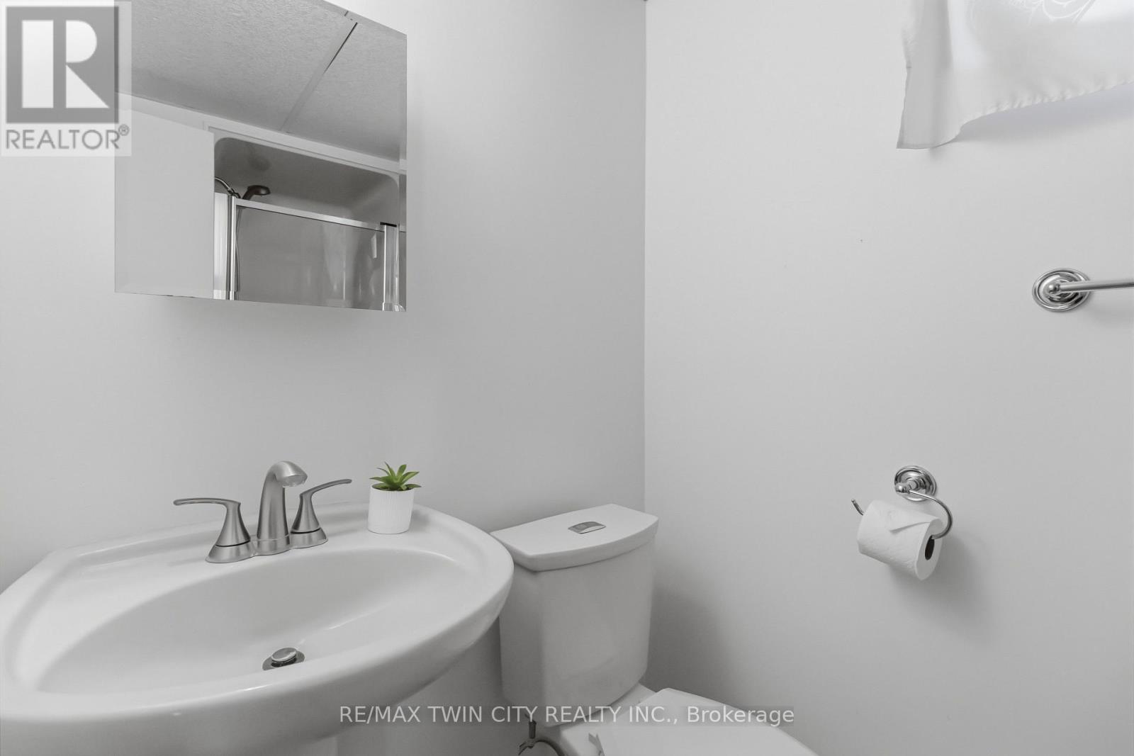 22 Allensgate Drive, Brantford, Ontario N3V 1C8 - Photo 27 - X13751440