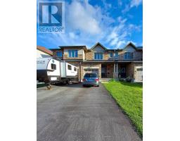 127 HAWKESWOOD DRIVE, Ottawa, Ontario