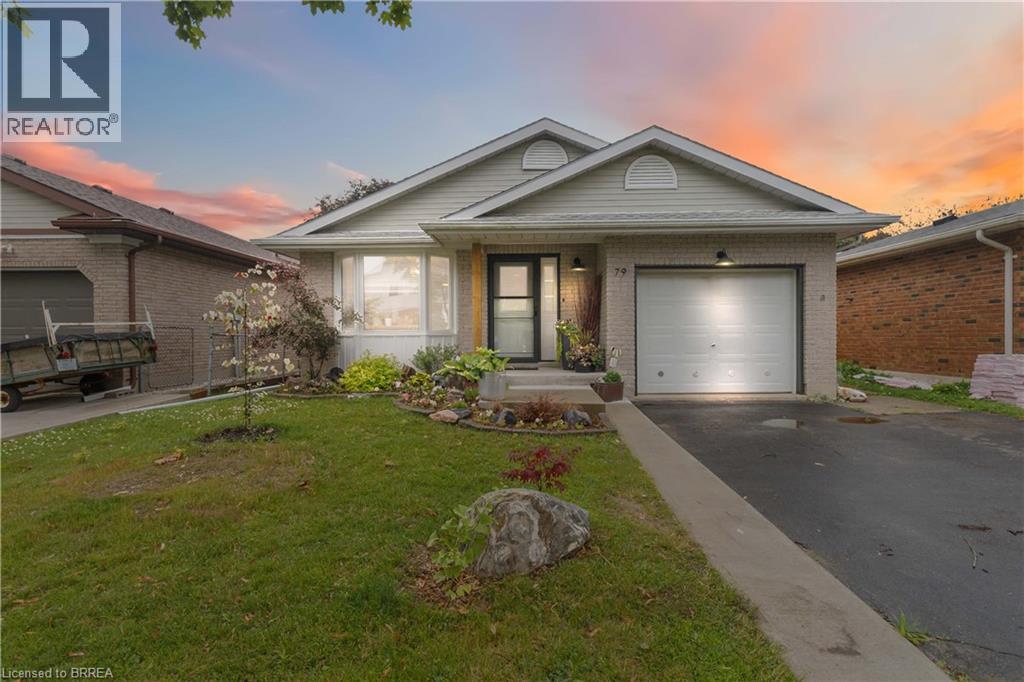79 Donly Drive S, Simcoe, Ontario  N3Y 5H1 - Photo 1 - 40860880