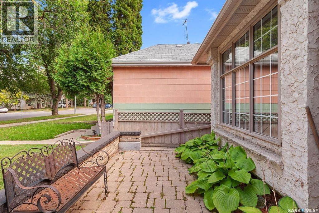 1036 Osler Street, Saskatoon, Saskatchewan  S7N 0T4 - Photo 33 - SK047673
