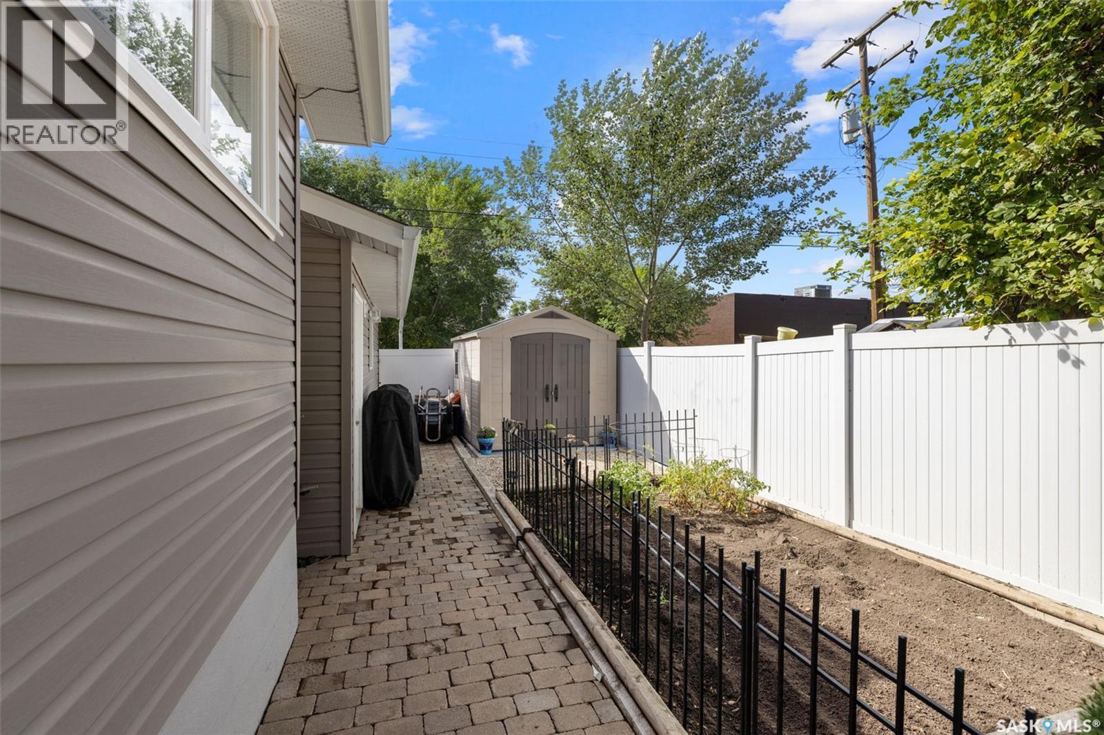 2122 Wascana Street, Regina, Saskatchewan  S4T 4J9 - Photo 30 - SK047644