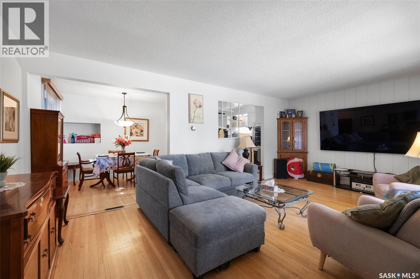 2122 Wascana Street, Regina, Saskatchewan  S4T 4J9 - Photo 4 - SK047644