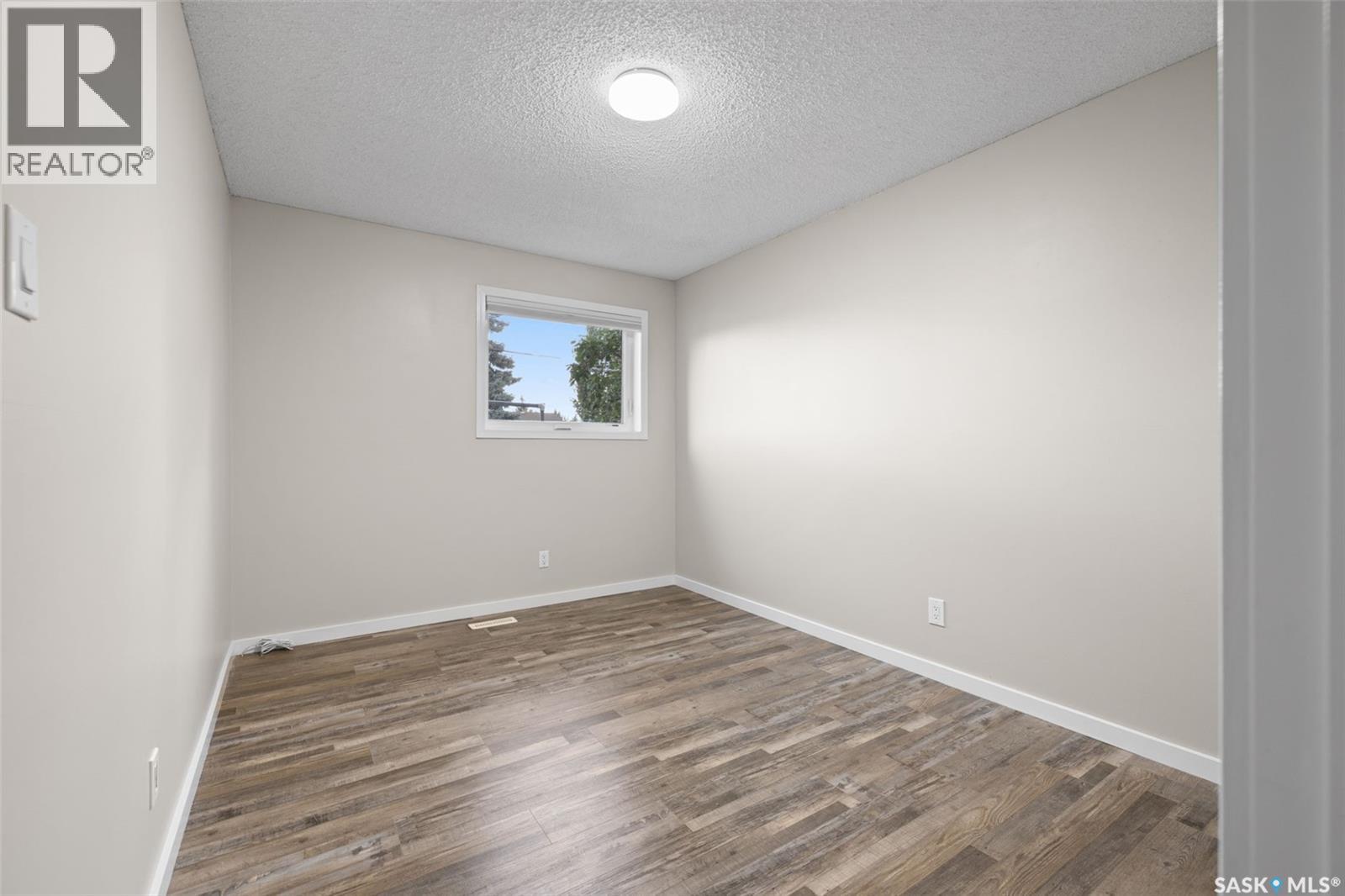 1538 Spadina Street W, Moose Jaw, Saskatchewan  S6H 7E6 - Photo 18 - SK047529