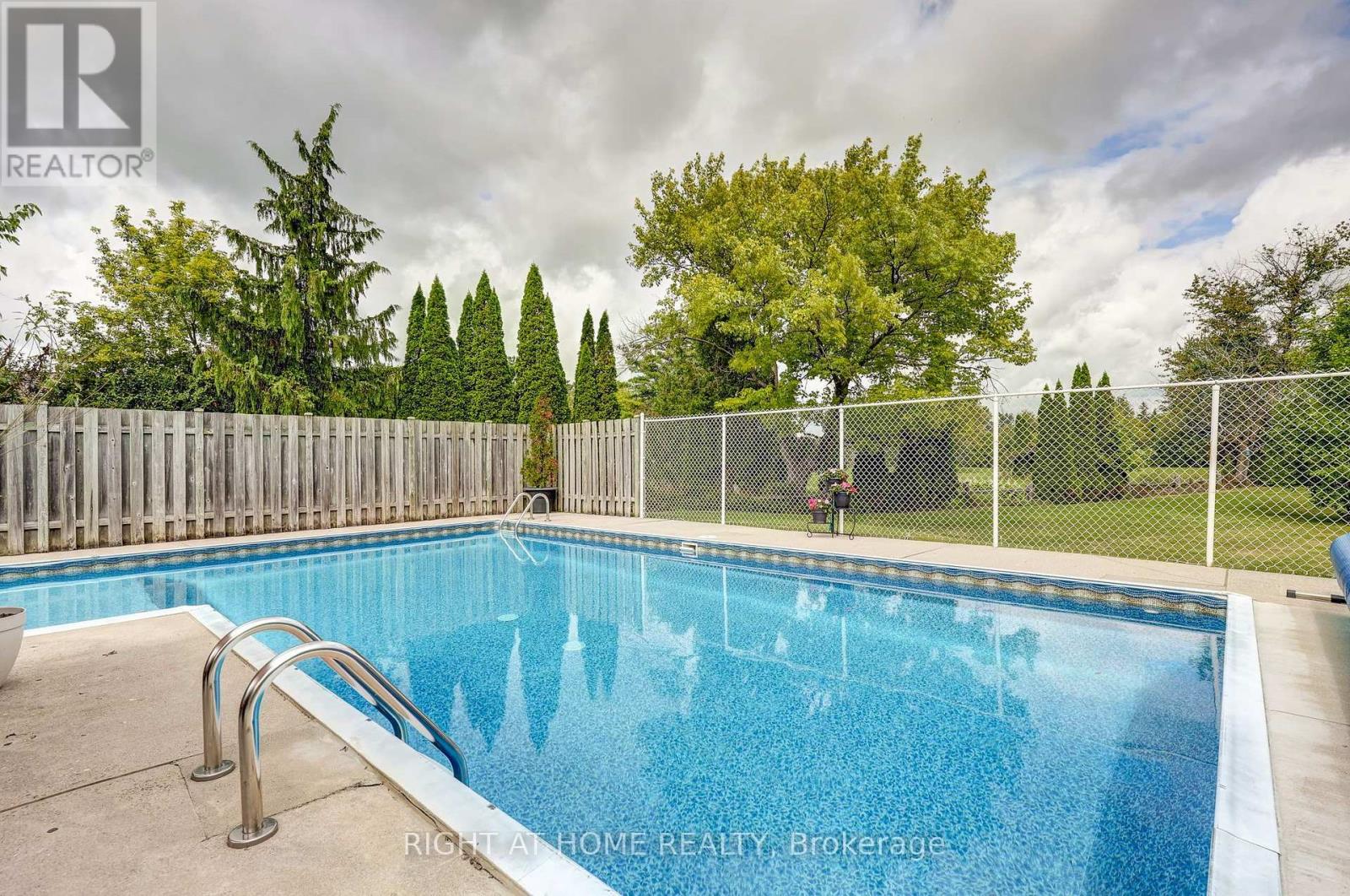 41 Goshen Street S, Bluewater, Ontario  N0M 1T0 - Photo 10 - X13751588