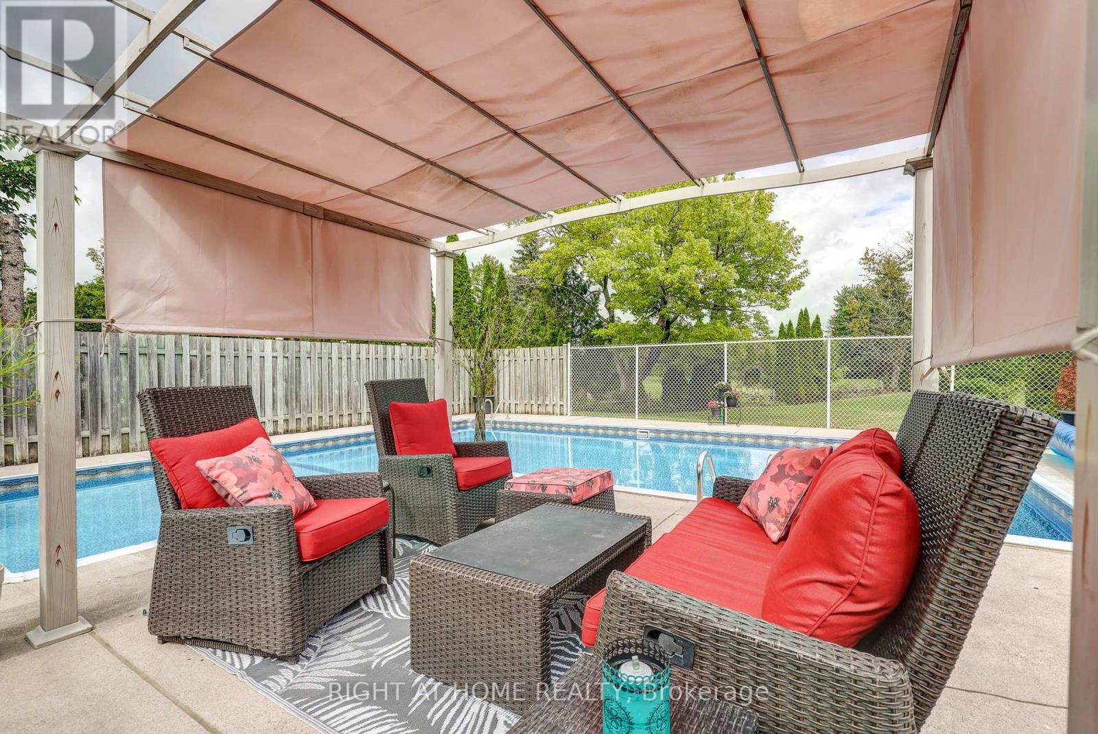 41 Goshen Street S, Bluewater, Ontario  N0M 1T0 - Photo 11 - X13751588