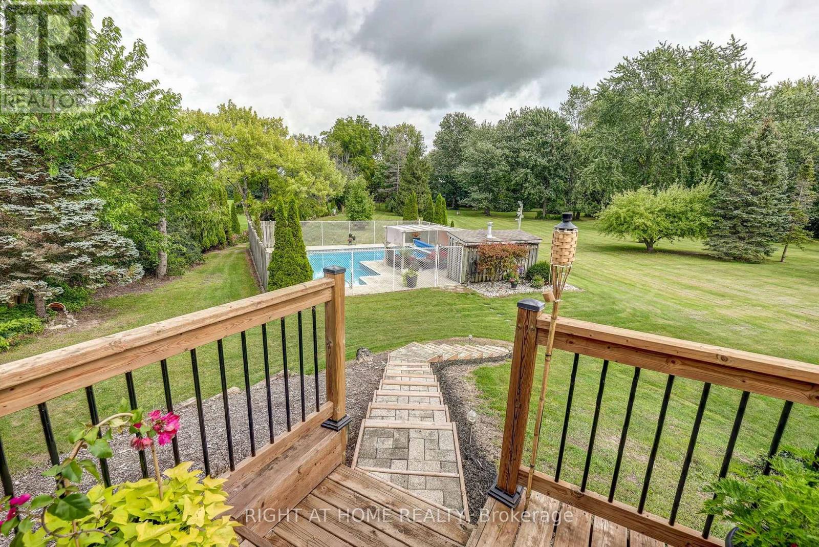 41 Goshen Street S, Bluewater, Ontario  N0M 1T0 - Photo 14 - X13751588