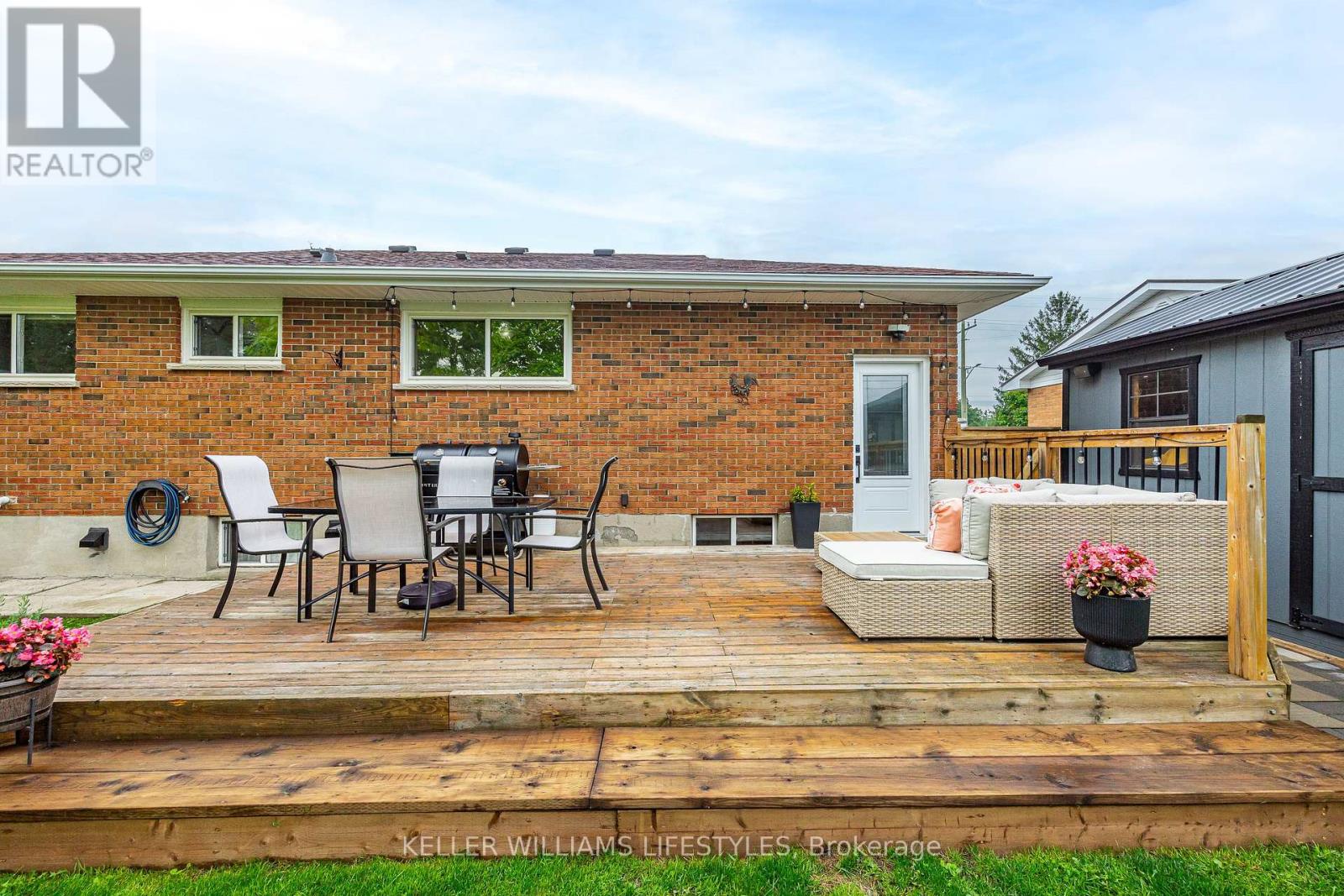 188 Queen Street, North Middlesex, Ontario  N0M 1A0 - Photo 35 - X13751710