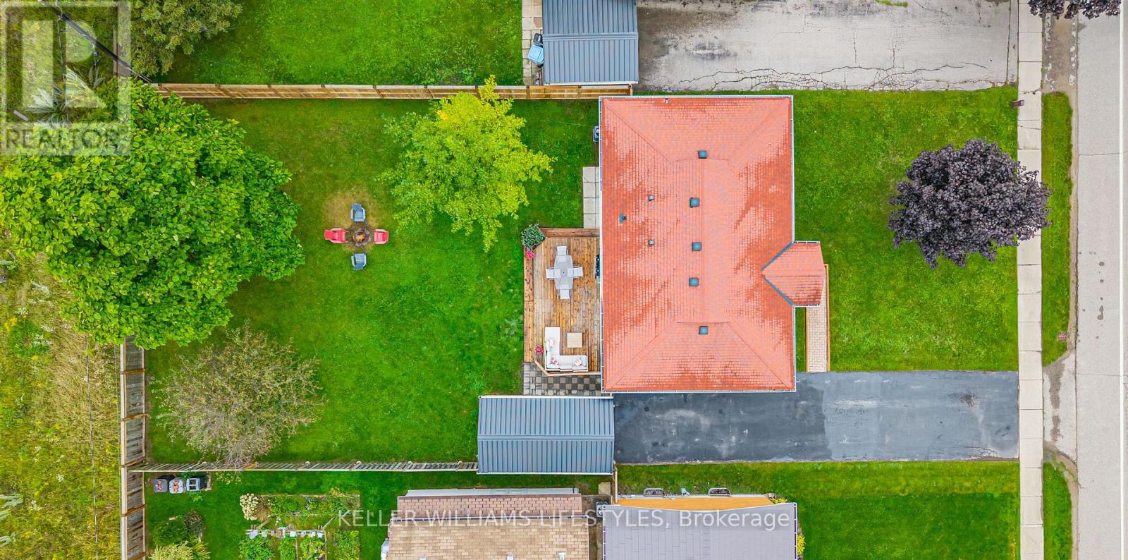 188 Queen Street, North Middlesex, Ontario  N0M 1A0 - Photo 39 - X13751710
