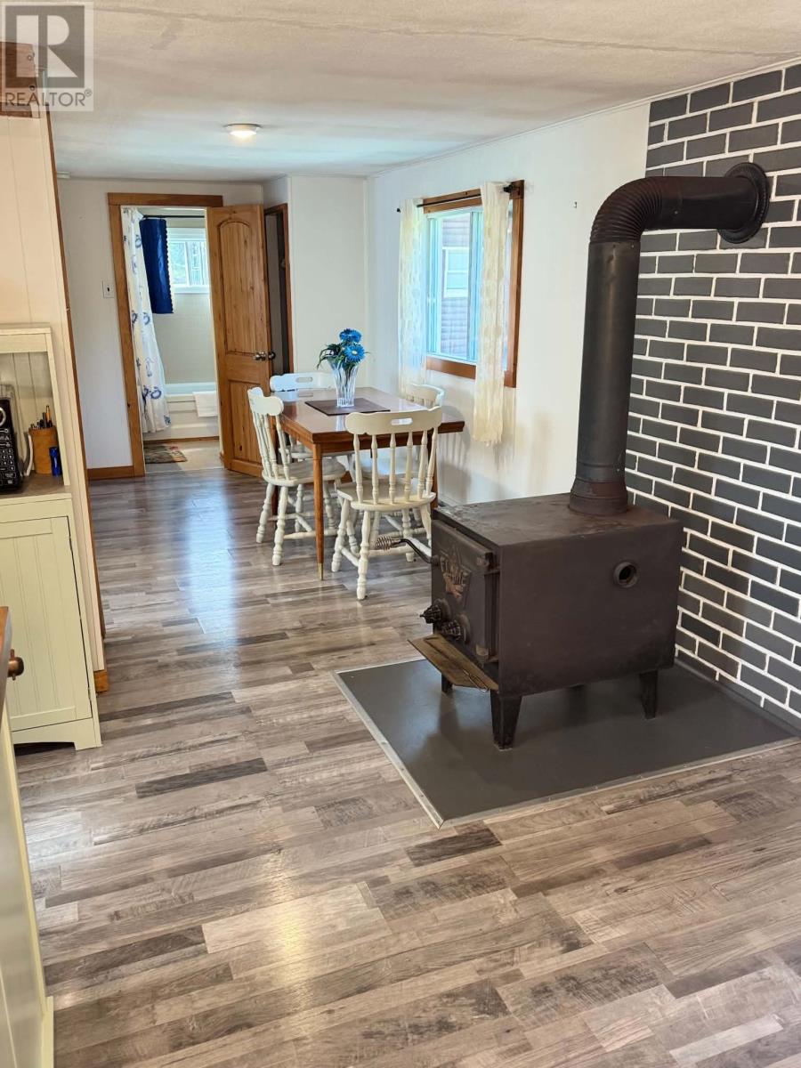 59 Barbour Avenue, Sandy Cove — photo 14