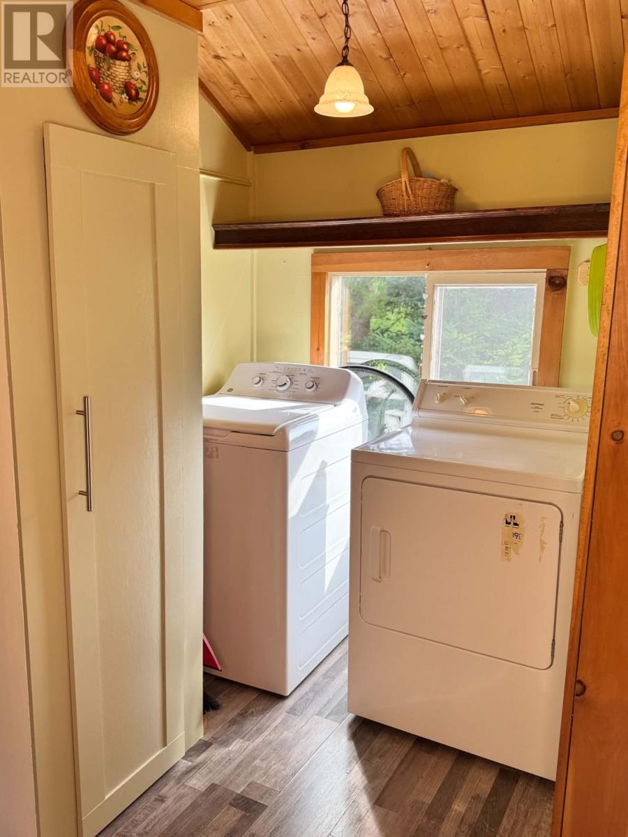 59 Barbour Avenue, Sandy Cove — photo 24