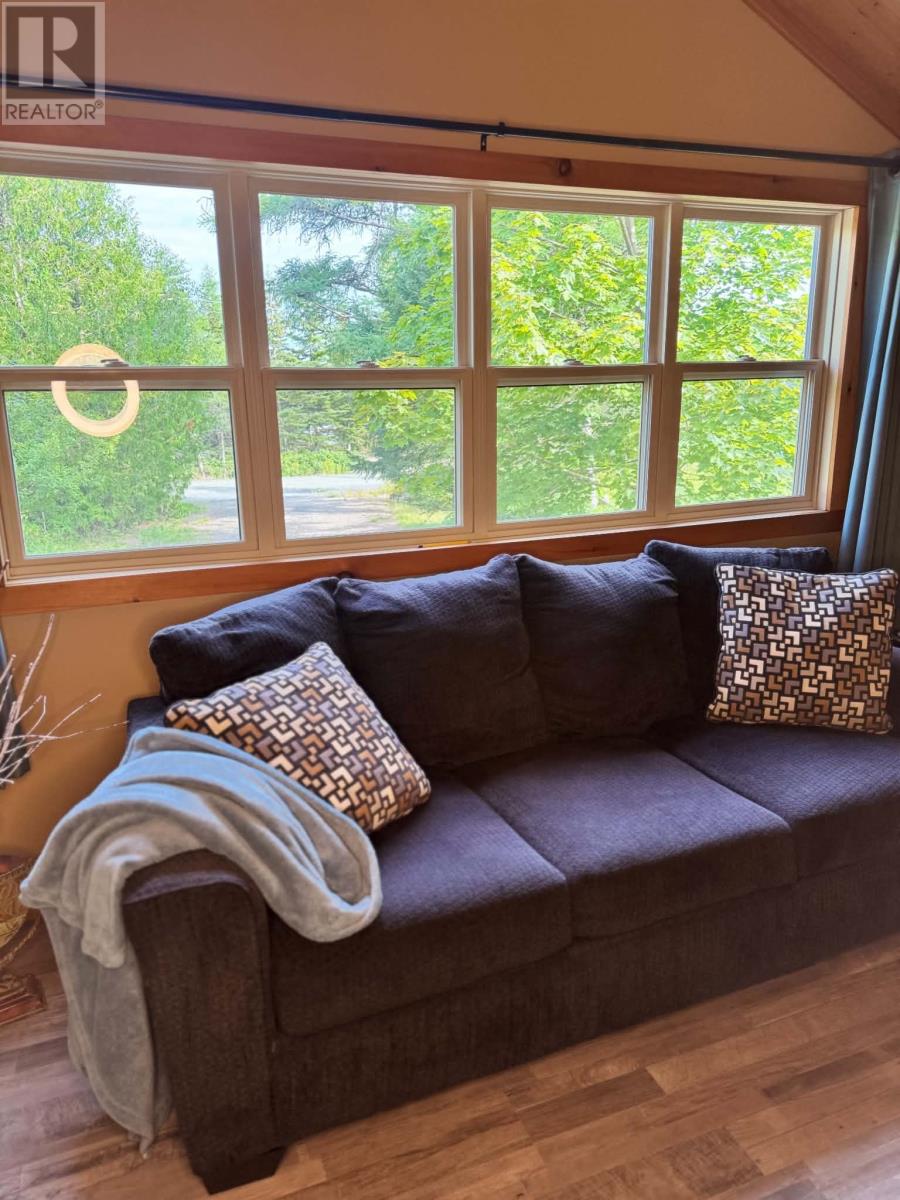 59 Barbour Avenue, Sandy Cove — photo 28