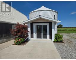 8731 RIDGE ROAD, Niagara Falls, Ontario
