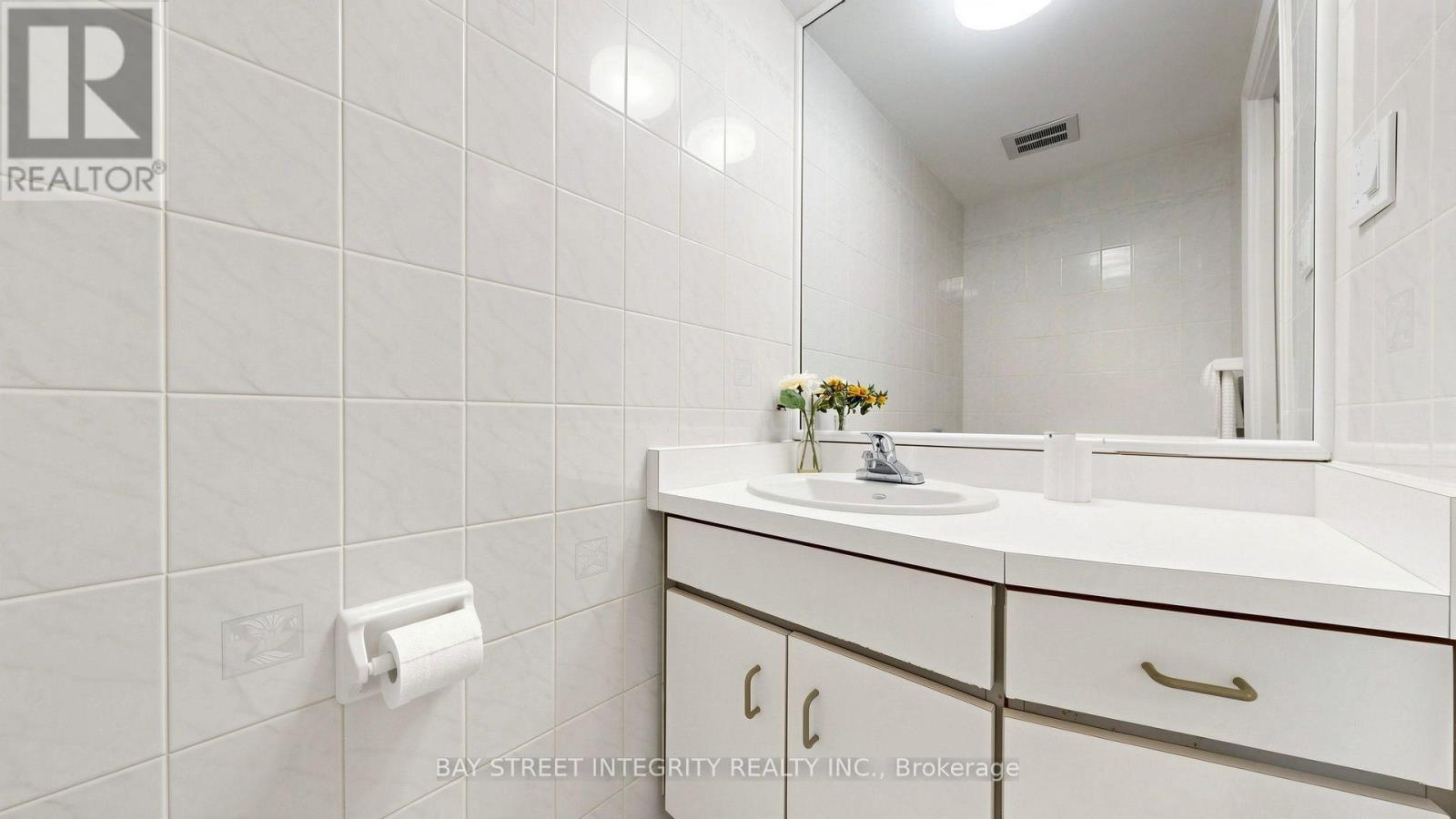 28 Townsend Road, Toronto, Ontario  M2H 2T2 - Photo 18 - C13751700