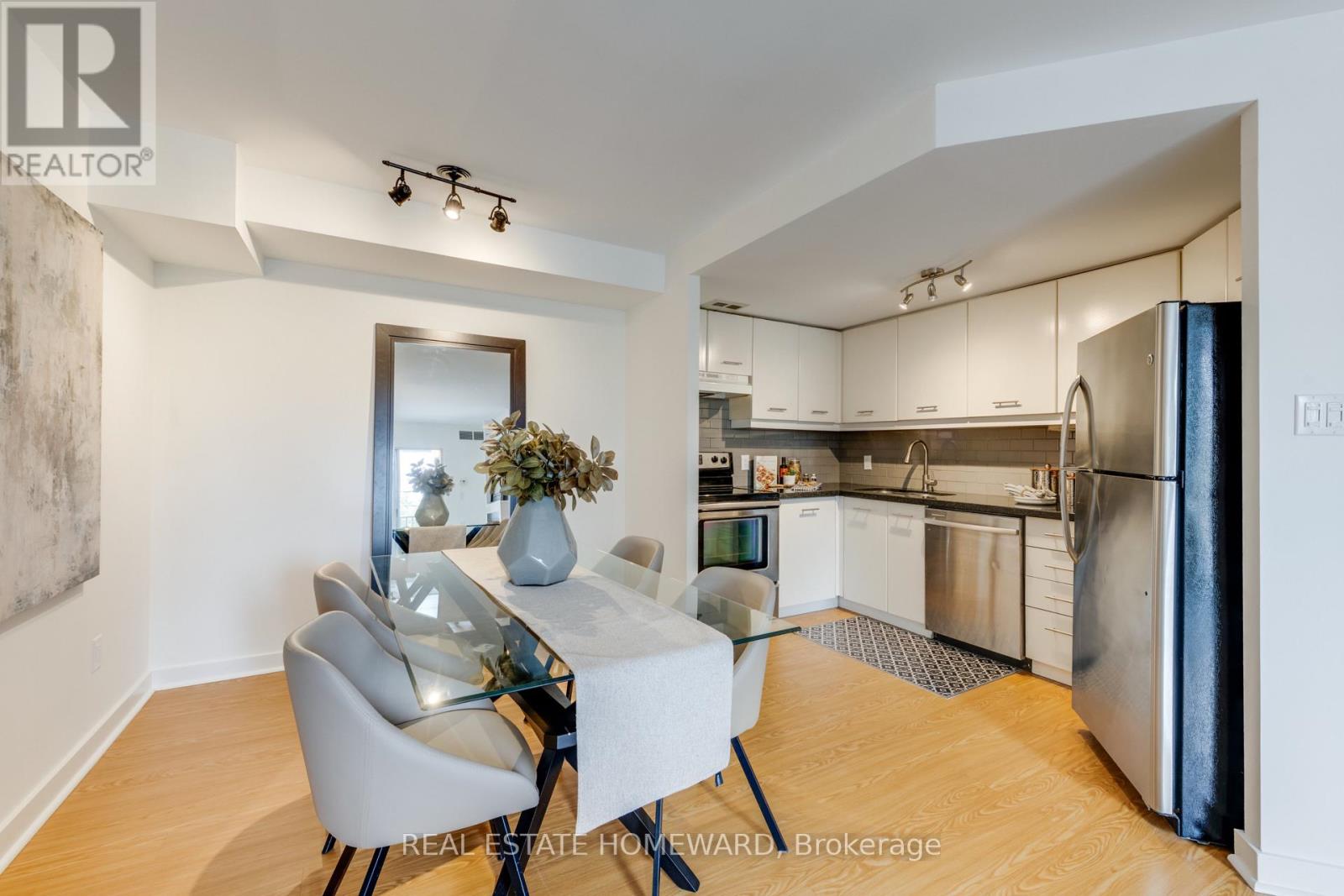 304 - 716 Kingston Road, Toronto, Ontario  M4E 1R7 - Photo 28 - E13751606