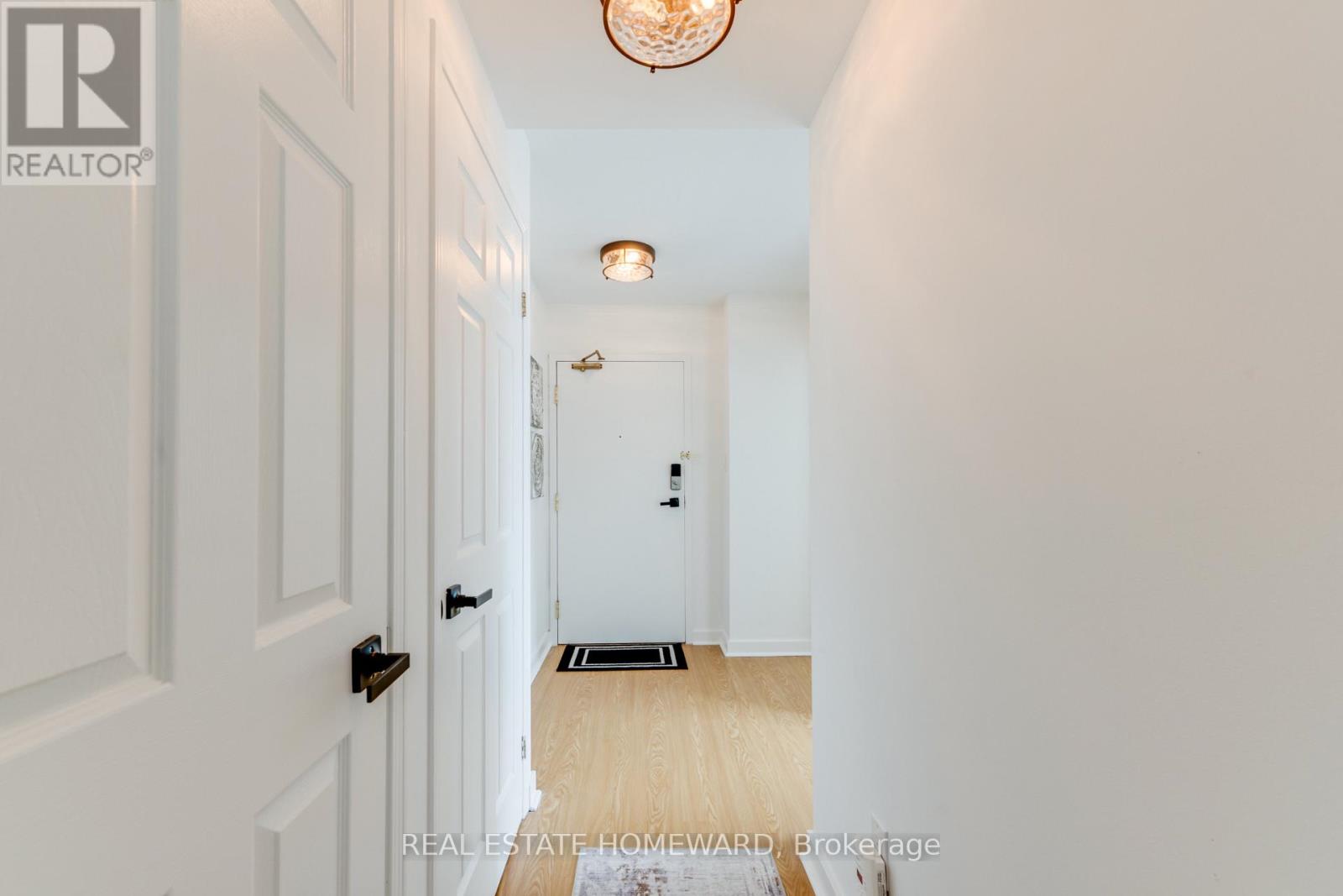304 - 716 Kingston Road, Toronto, Ontario  M4E 1R7 - Photo 4 - E13751606