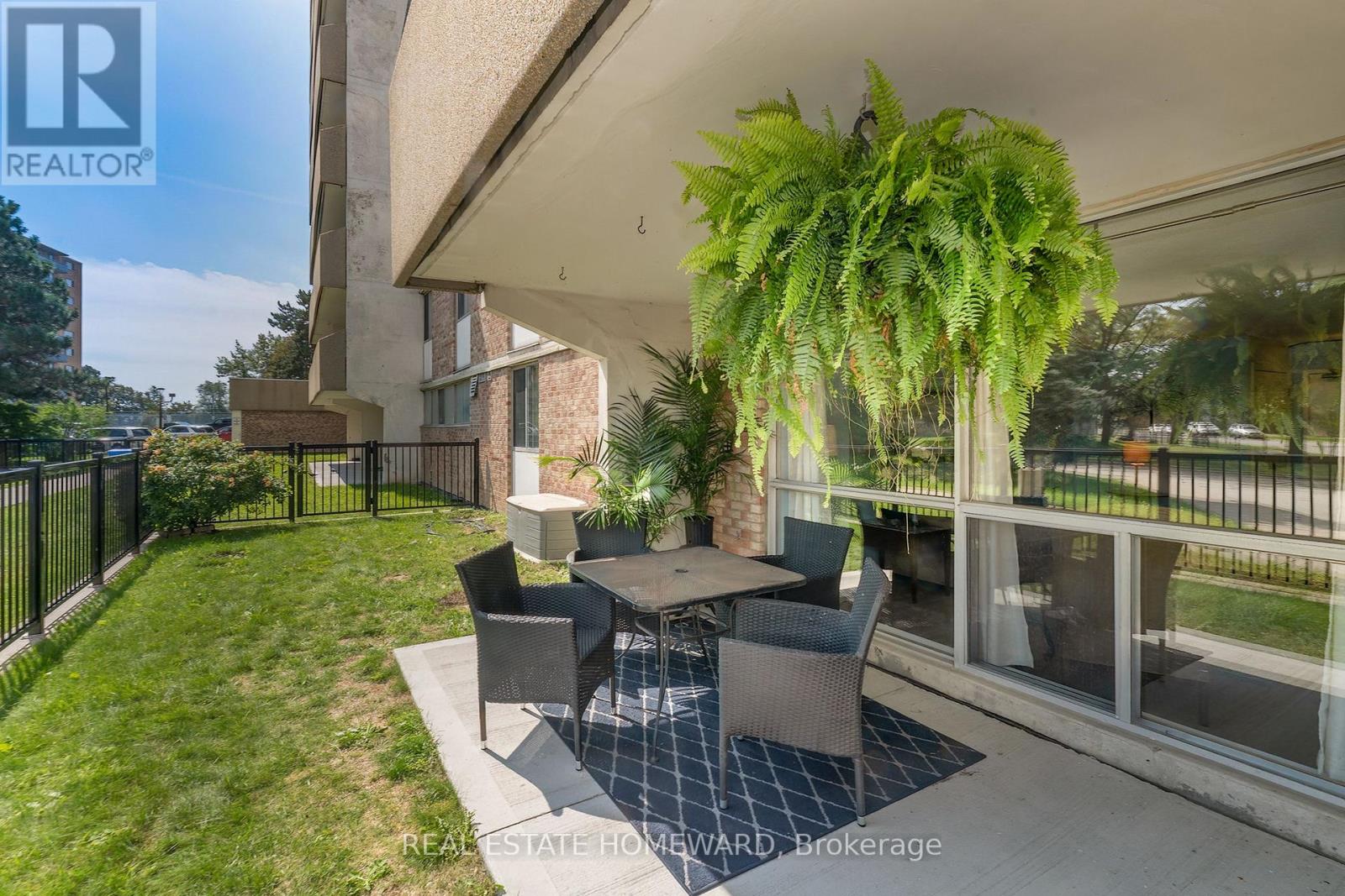 105 - 120 Dundalk Drive, Toronto, Ontario M1P 4V9 - Photo 3 - E13751626
