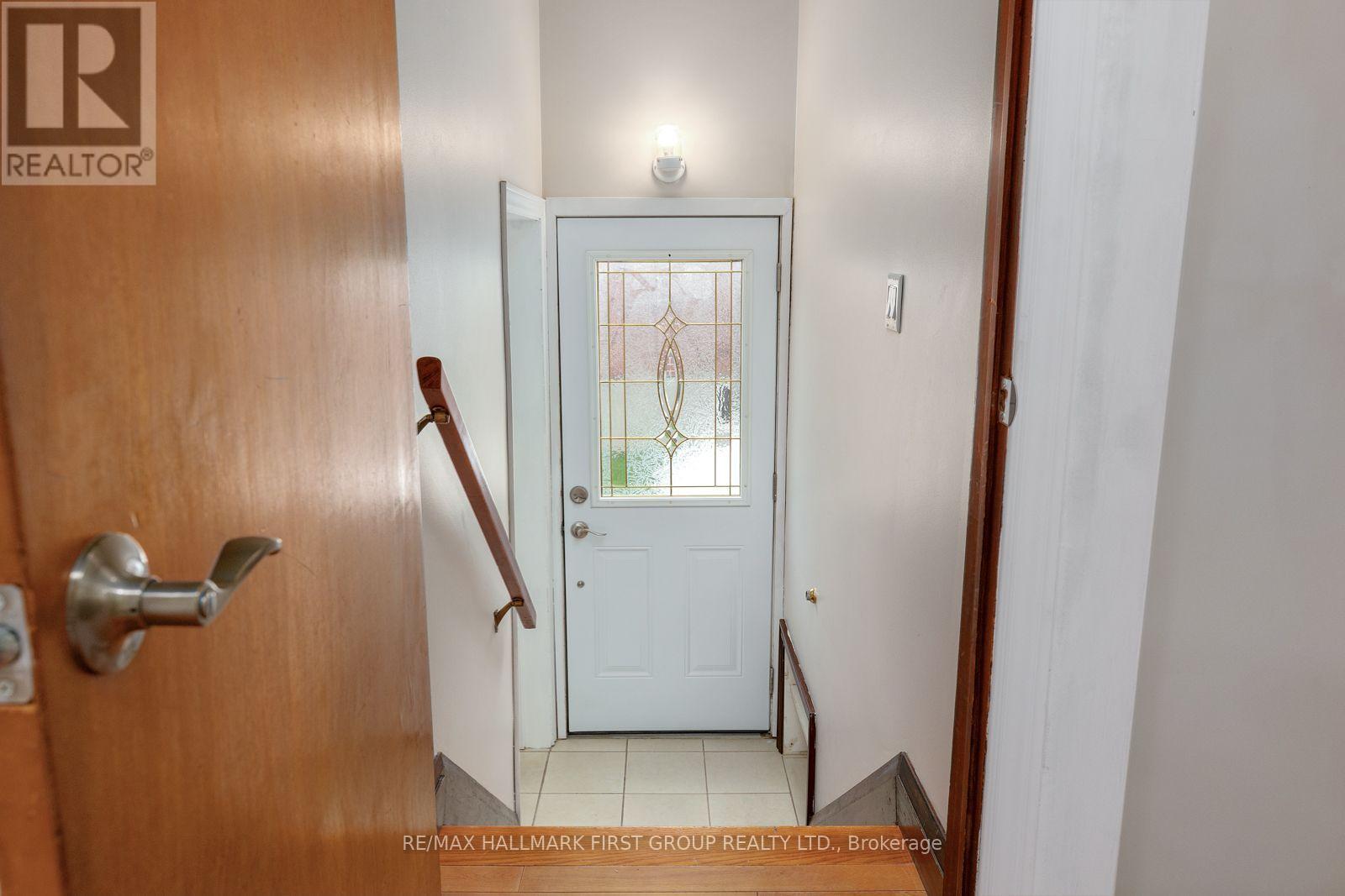 205 Farewell Street, Oshawa, Ontario  L1H 6L6 - Photo 22 - E13751652