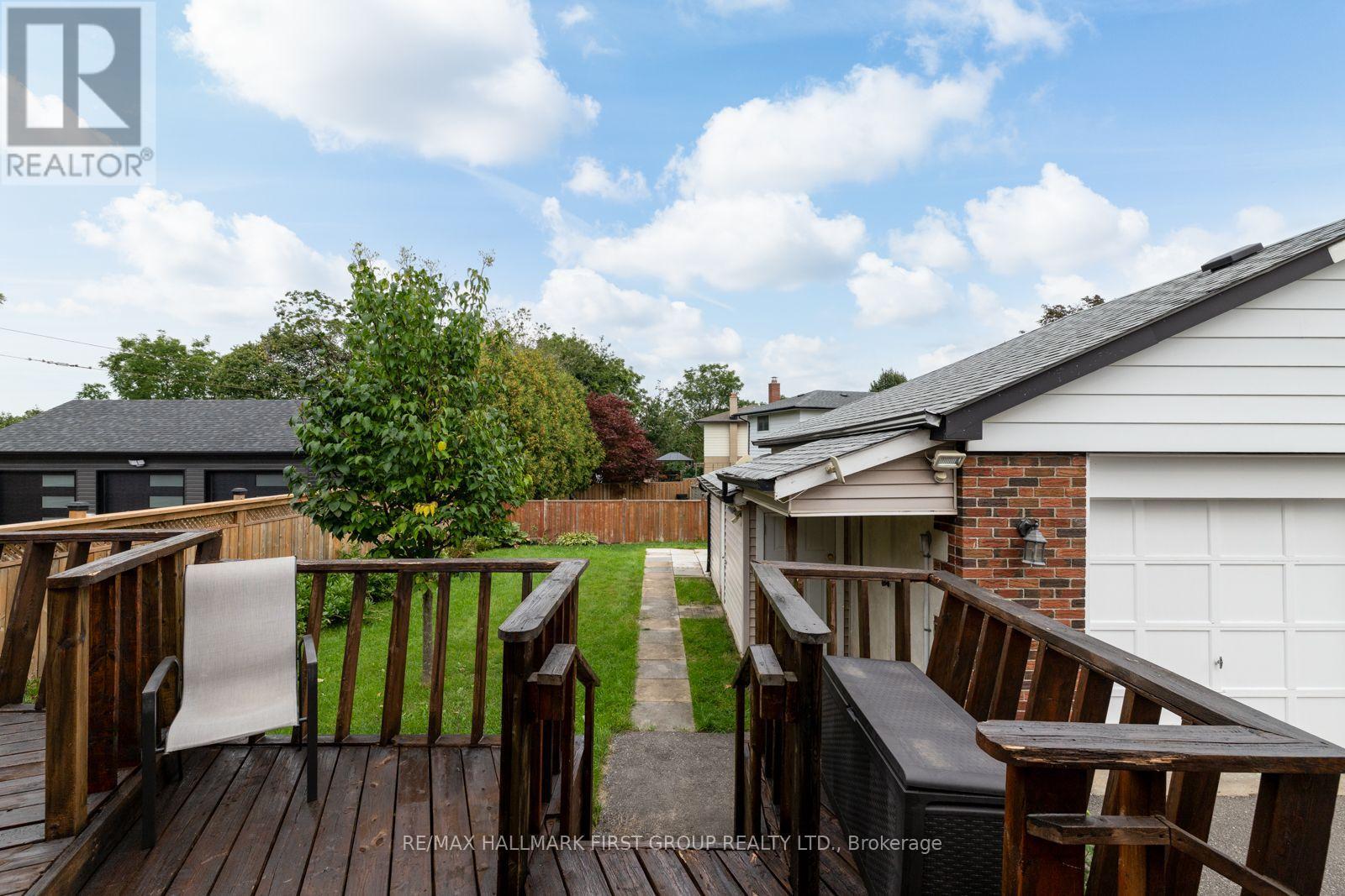 205 Farewell Street, Oshawa, Ontario  L1H 6L6 - Photo 40 - E13751652